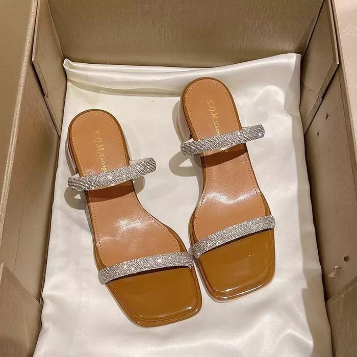 Gambar Sandal Hak Tahu Mutiara WK 96 Aluna 5cm - Hitam, 37 dari yuli.surya olshop undefined 4 Tokopedia