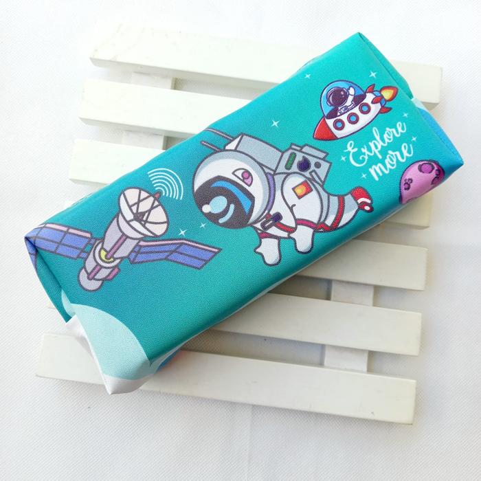 Gambar Tempat Pensil Anak Pouch Karakter Astronot Kotak Pensil Fancy Anak - FCP-EXP HIJAU dari fanila surabaya undefined Tokopedia