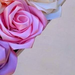 Gambar Buket Bunga Mawar Pita Satin 12 tangkai sedang - Merah Muda dari Sleeping Master undefined Tokopedia