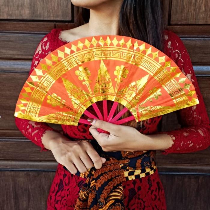 Gambar Kipas Prada Bali polos tari souvenir oleh-oleh fan plain dance souvenir gifts - Orange dari Dandelion Stores undefined Tokopedia