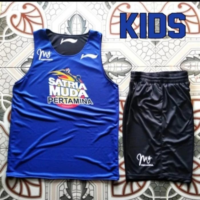 Gambar JERSEY BASKET SATRIA MUDA PERTAMINA-REVERSIBLE/Bolak-balik - Black-Blue Kid, XS dari Nurussalam3 undefined Tokopedia