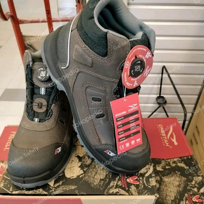 cheetah jubatus sand sepatu safety boot cheetah