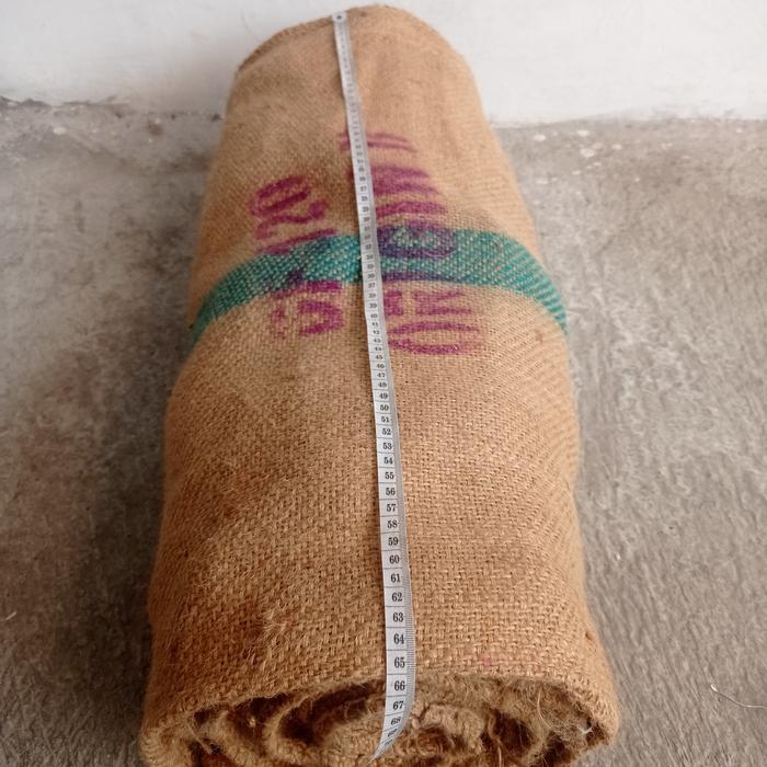 Gambar karung goni bekas biji kopi List Hijau dari Cikijang Shop undefined Tokopedia