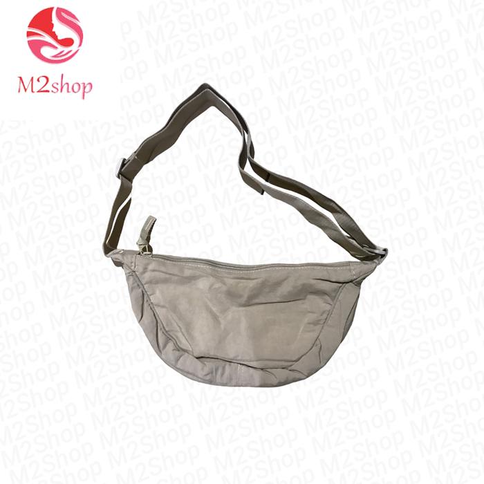 Gambar Tas Bahu - Tas Selempang Wanita Sling Bag Tas Waist Bag ala Uniqlo - Cream dari M2shop ID undefined Tokopedia