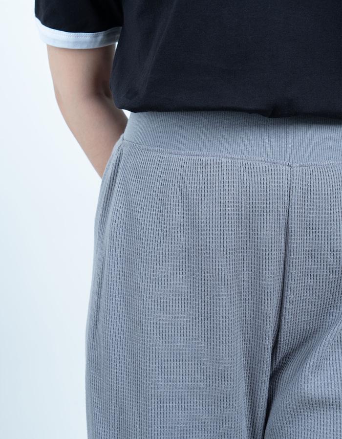 Gambar URBAN&CO Fashion - Jogger Waffle Pants - 1311007 - GREY, L dari URBAN&CO OFFICIAL undefined Tokopedia