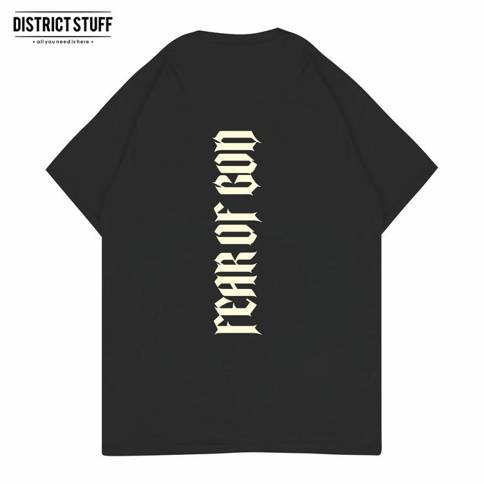 Gambar Districtstuff Tshirt - Fear Of God - Hitam, S dari District Stuff undefined Tokopedia