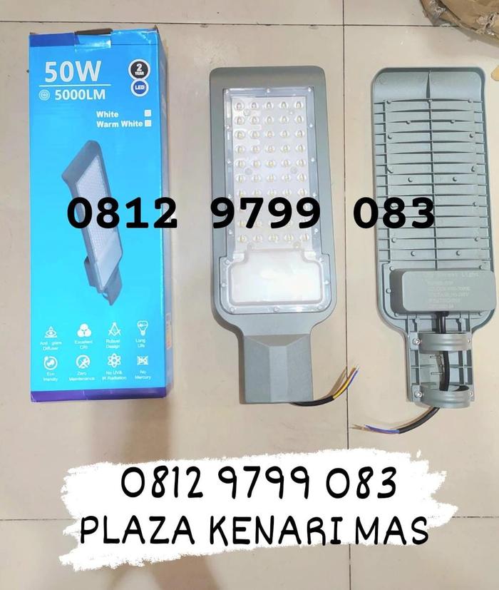 Gambar lampu jalan pju 50w 50 watt led pju 50watt street light 50w - PJU SMD 50 W dari wewe electric undefined Tokopedia