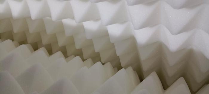 Gambar RZFORM BUSA PEREDAM SUARA PYRAMID 200x100x6cm Peredam Akustik Profesional Lem Plastik Meningkatkan Kualitas Suara Studio Musik Home Theater - Putih 6cm dari RZfoam undefined Tokopedia