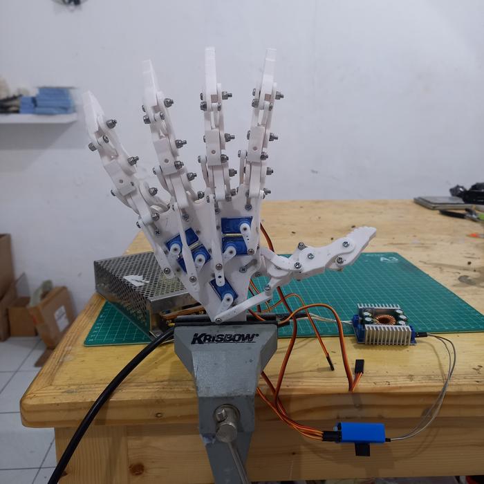 Gambar Tangan Robot Prostetik untuk Project Arduino dan Robotik - Tipe 2 dari Hamdef Workshop undefined Tokopedia