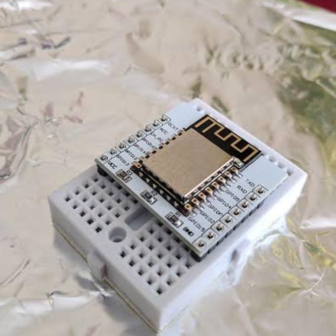 Gambar NEW PART PLATE PCB + ESP8266 with adaptor plate ESP-12F esp12f module wifi uno adapter Blm solder dari art techno new_NEW undefined Tokopedia