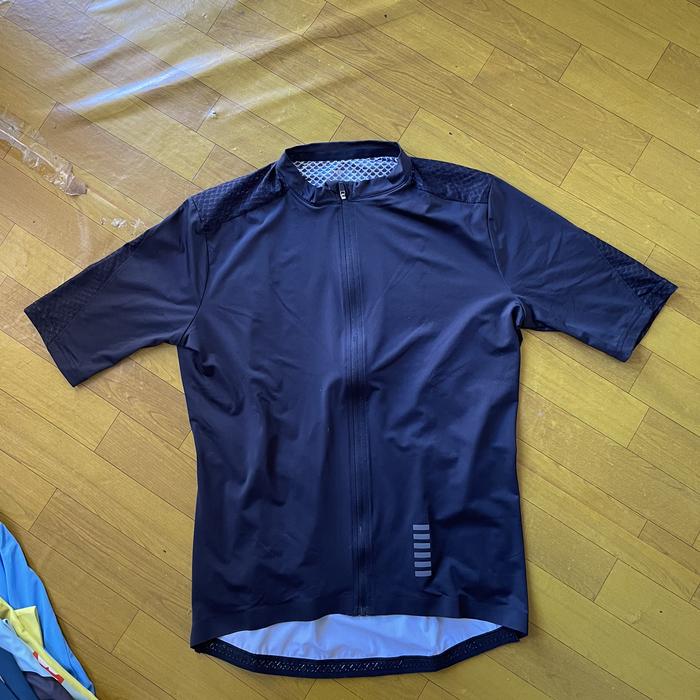 Gambar Jersey Sepeda Road Bike Hitam size L not Rapha Pas Normal Studios Maap dari Andinobi undefined Tokopedia