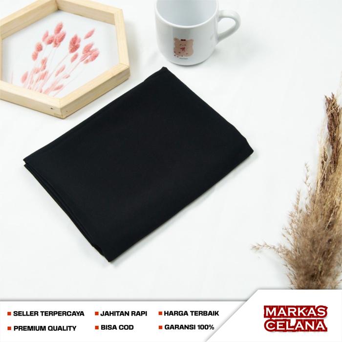 Gambar Pashmina Kaos Pashmina Jersey Flowy Premium Hijab Pasmina kaos rayon - Hitam dari Markascelana.id undefined Tokopedia