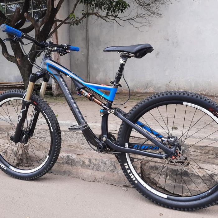 Gambar Specialized Stumpjumper 26" size S dari Abadi Toserba Palembang undefined Tokopedia