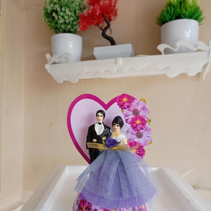 Gambar PATUNG PENGANTIN/HIASAN KUE TART - BLM dari Toper nadhif undefined 2 Tokopedia