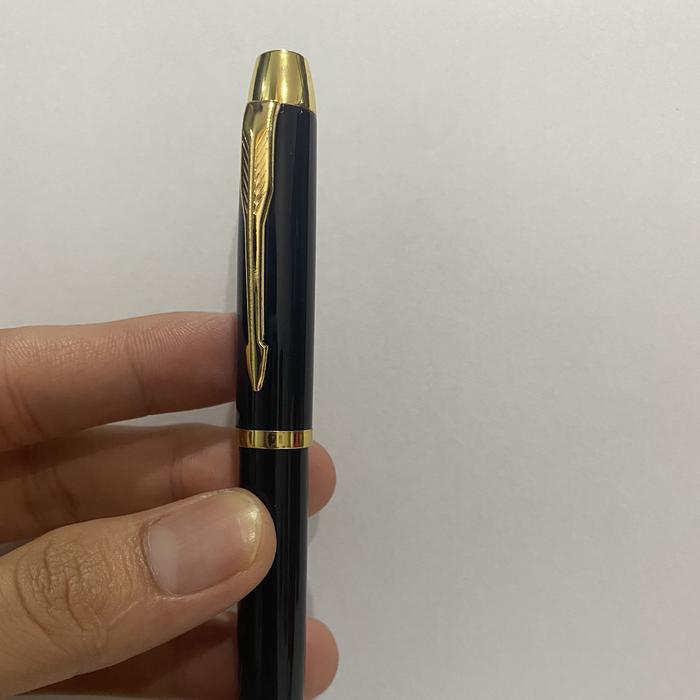 Gambar Pen parker TW | Pulpen Custom |pena ballpoint pulpen metalCUSTOM - Hitam Klip Mas, Nama + Box Htm dari TokoSouvenir888 undefined Tokopedia