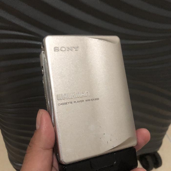 同梱品SONY カセットウォークマン WM-EX900 整備品 リモコン付き SONY カセットウォークマン WM-EX900 整備品 リモコン付き 同梱品SONY