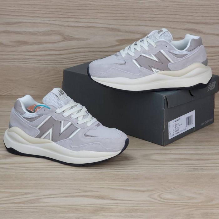 Gambar Sepatu / New Balance 57/40 Light Milk Tea W5740LT1 / BNIB - Light Milk Tea, 36 dari MOMSNEAKERS undefined Tokopedia