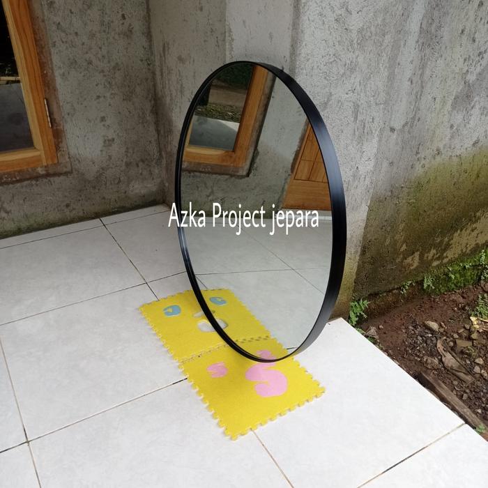 Gambar Cermin bulat frame besi 80cm / cermin dinding / cermin custom - Hitam, 50cm dari AZKA PROJECT JEPARA undefined Tokopedia