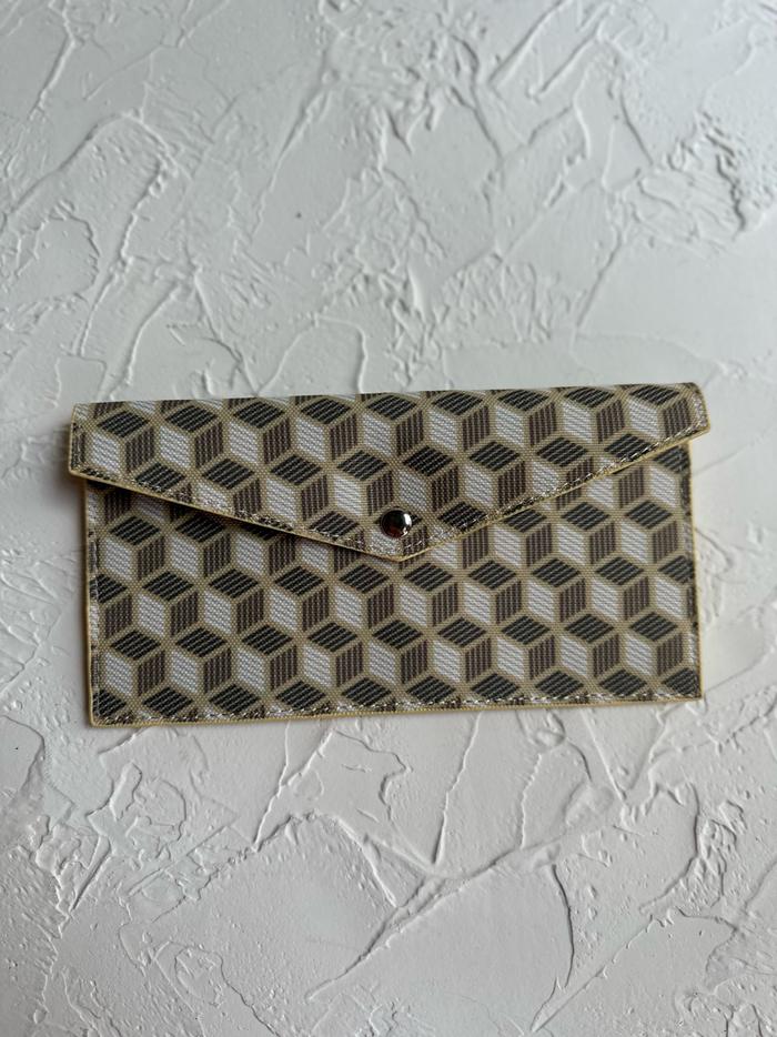 Gambar Envelope Wallet in Cubism Pattern, Canvas - Cream dari BaWa Label undefined Tokopedia