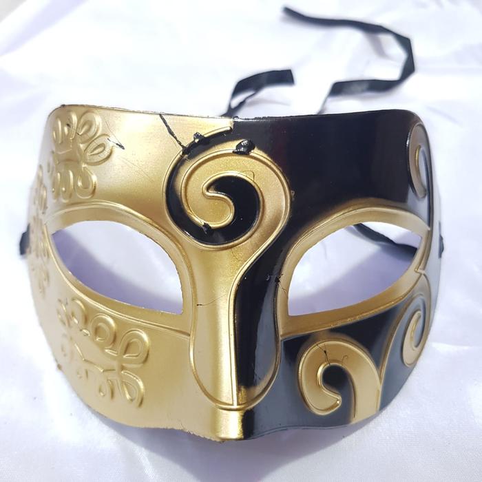 Gambar TOPENG VARIASI ROME /MASK PARTY/TOPENG PESTA/TOPENG MEWAH - HITAM+MAS dari Toko Satria Setiabudi Bali undefined Tokopedia