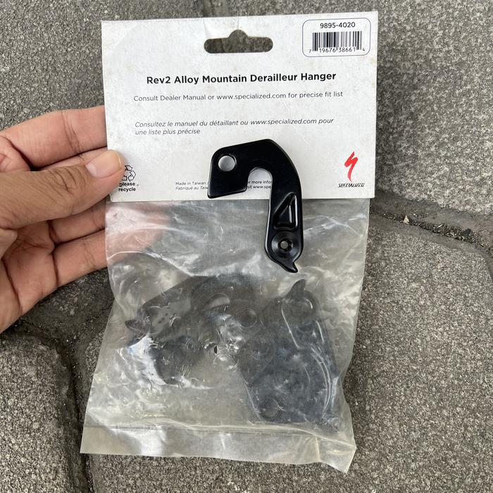 Gambar HANGER RD ANTING SPECIALIZED S WORKS ORIGINAL JALU REAR END ASLI SPEZ - 1 dari Amadeo Gallery undefined Tokopedia