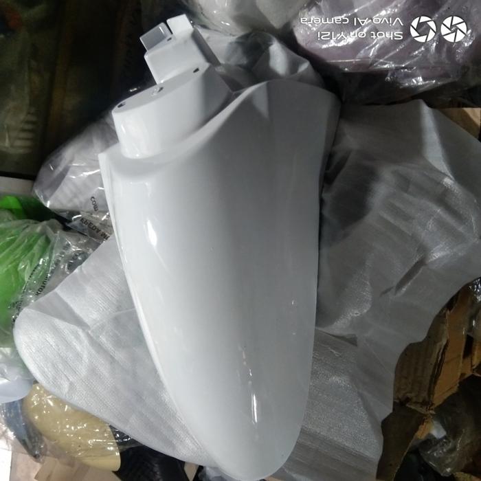 Gambar Slebor Spakbor Depan Honda Scoopy Karbu 2010-2012 - Putih dari sekedarduniaautomotif undefined Tokopedia