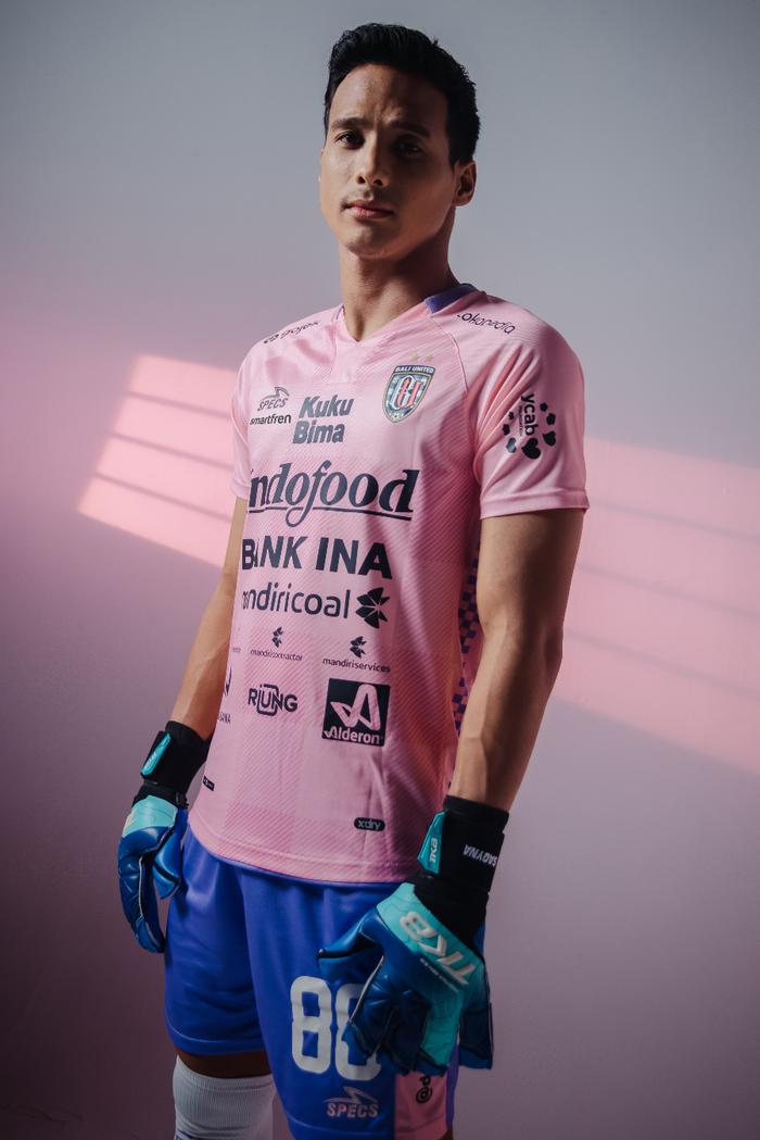 Gambar Jersey Bola Bali United FC GK Home Official Jersey 2023 - XS, Jersey Saja dari Bali United Store undefined Tokopedia