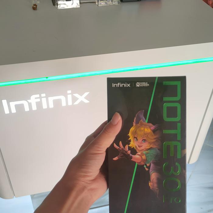 Gambar INFINIX NOTE 30 PRO 8+8 256 FREE WIRELESS CHARGER PO - NOTE 30 PRO dari Satelit Gadget Maumere undefined Tokopedia