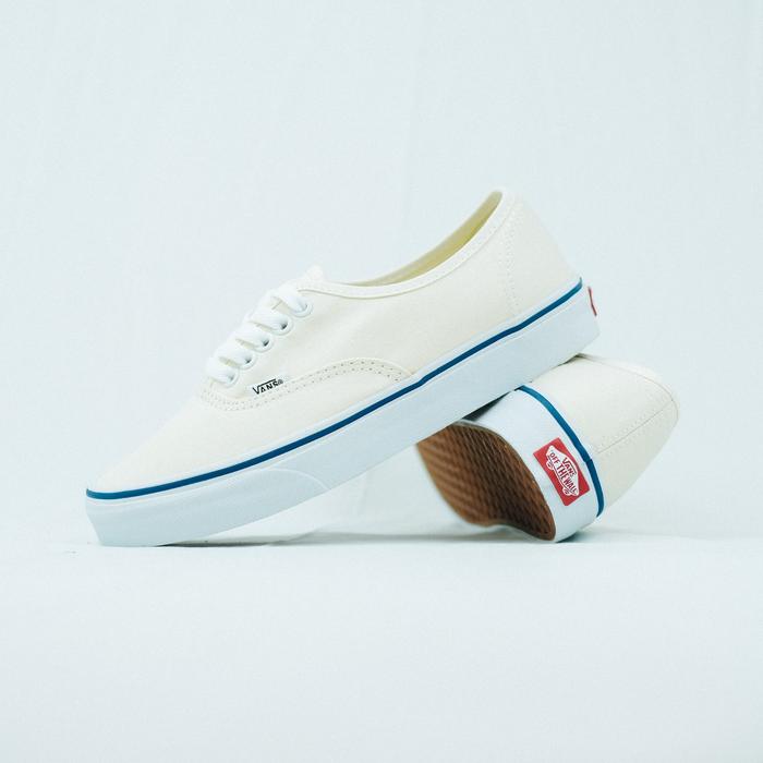 Asos Vans Authentic White Platform Shop Vans Authentic In White