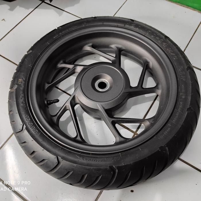 Jual Velg pelk belakang set ban original honda vario 160 velg roda