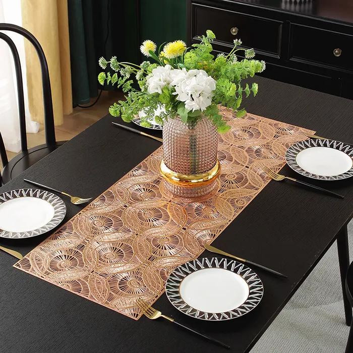 Gambar Taplak Meja Makan Ruang Tamu Pendek / Taplak Meja Table Runner - Rose Gold dari Home Decor Zega undefined Tokopedia