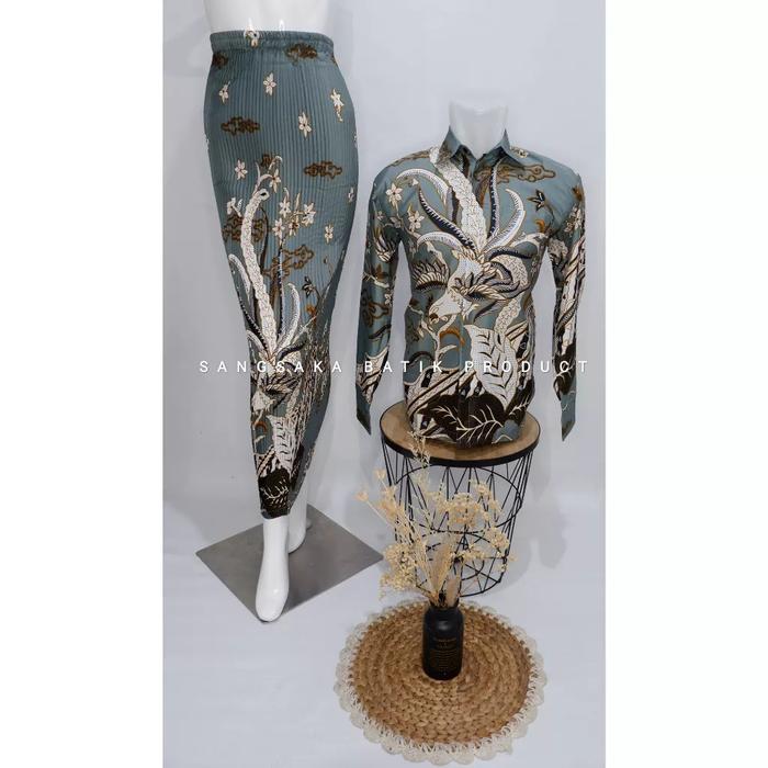 Gambar Batik Couple/ Kemeja Batik Pria/ Rok Batik/ Seragam Wisuda/Lamaran - Sage, Kemeja L dari Tanah abang batik undefined Tokopedia
