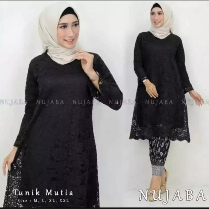 Gambar setelan kebaya modern~set kebaya tunik brukat kebaya remeja~hitam - Hitam, M dari MELATI KEBAYA undefined Tokopedia
