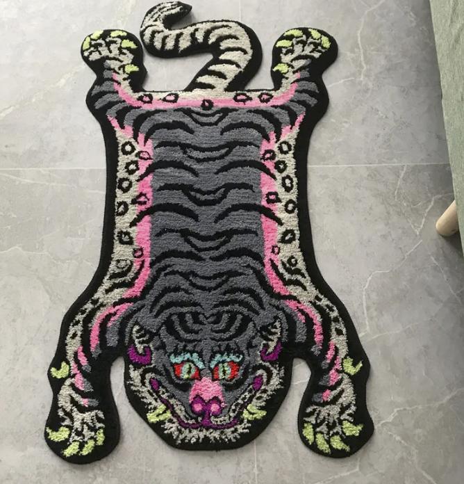 Gambar Karpet Macan Tibetan Tiger Rug Raw Emotion Big Size Tiger Rug - Black Pink dari DRESSTOKILL TOKOPEDIA undefined Tokopedia