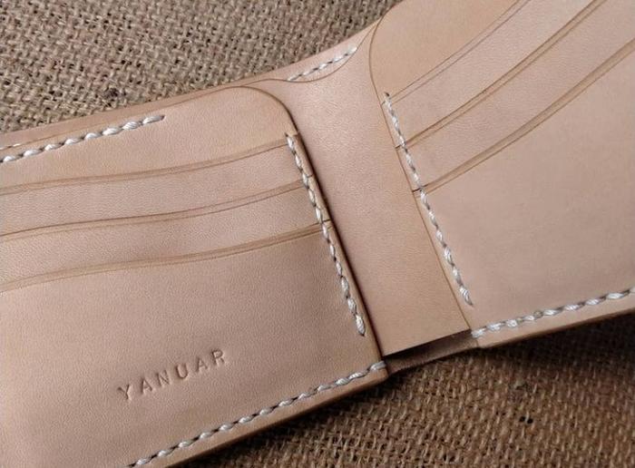 Gambar Tambahan Lettering Inisial Nama - Manual dari Keizo Leather Kab. Kendal Tokopedia