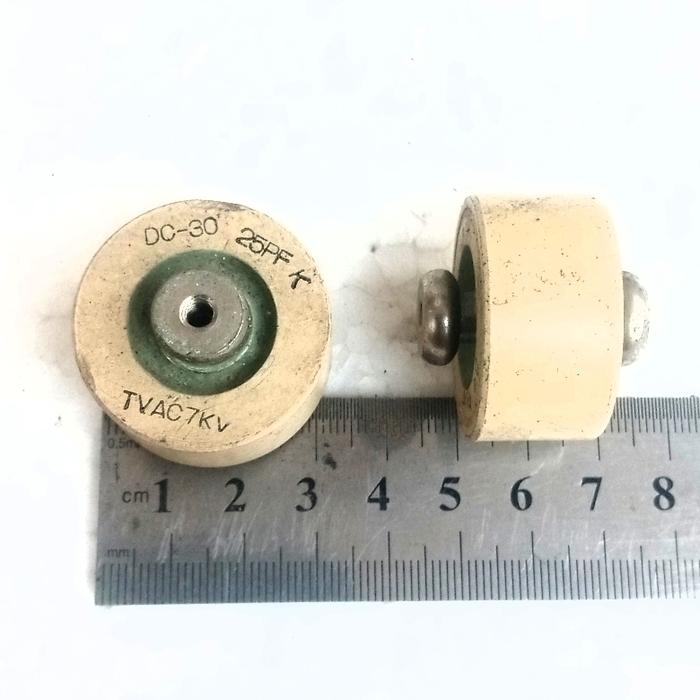 Gambar doorknob capacitor 25pf TVAC7KV 4KVA RF kapasitor pemancar dari jadul electrik sby undefined Tokopedia