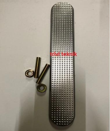 Gambar guiding block tactile alumunium line,pemandu tuna netra garis prisma - tipe1 dari pasar safety undefined Tokopedia