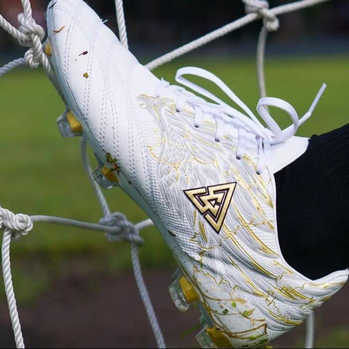 Gambar BONUS KAOSKAKI !!! 100% ORIGINAL sepatu bola apha icarus anak 33-37 - emas, 38 dari Aghniya Sport undefined Tokopedia