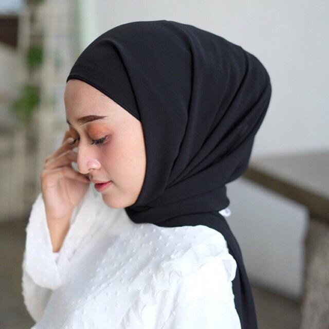 Gambar Pashmina Inner PREMIUM Kerudung Pashmina Nisa Sabyan Jilbab Instan - Hitam dari AchillesCollection undefined Tokopedia
