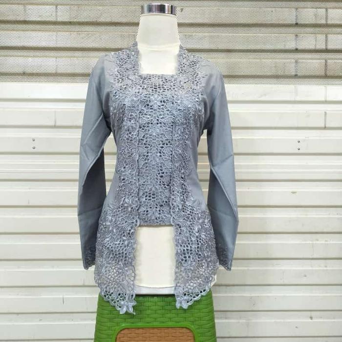 Gambar atasan kebaya encim kutubaru bordiran polos senada M-5L katun ima - Silver, M dari Kebaya Wisuda Modis undefined Tokopedia