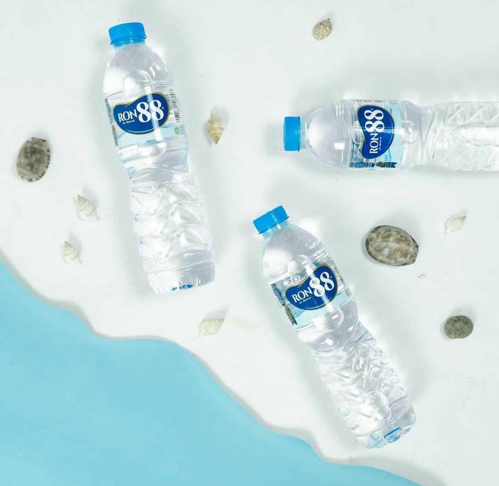 Gambar RON 88 Hexagonal Crystal Water - Botol 600ml dari Zanitha Trading undefined Tokopedia