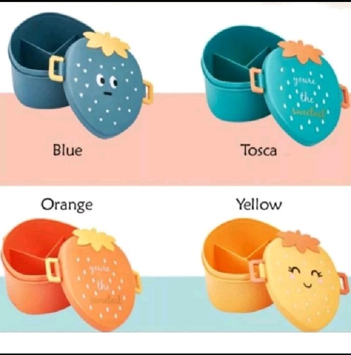 Gambar Lunch Box Anak/Tempat Makan 3 Sekat Motif Strawberry - Strawberry dari GrosirProvidensifitshop undefined Tokopedia