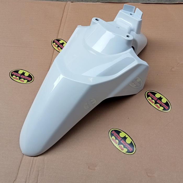 Gambar Slebor Spakbor Depan Beat Karbu Lama Old 2010 2011 2012 - Putih dari sekedarduniaautomotif undefined Tokopedia