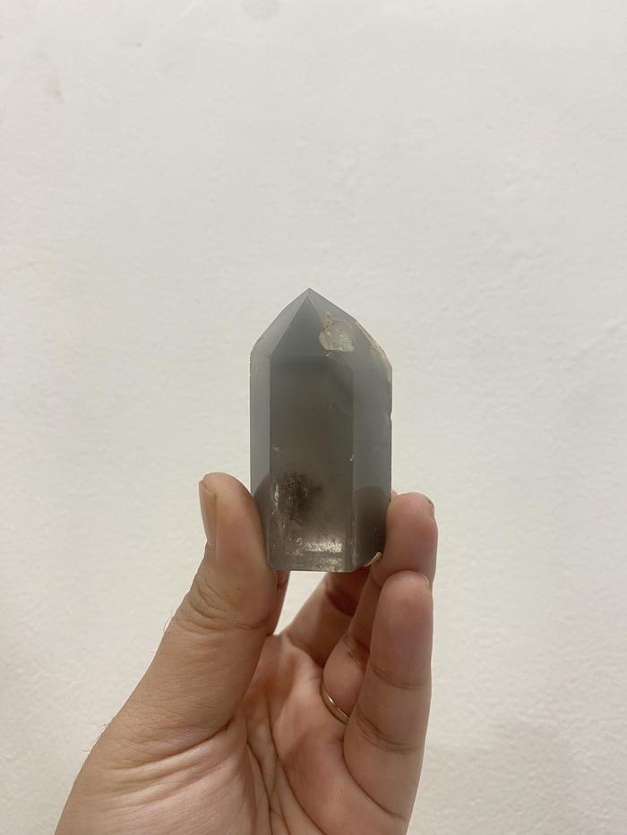 Gambar GREY PHANTOM QUARTZ TOWERS / KRISTAL BATU ALAM - NO.1  dari Eilaya undefined Tokopedia