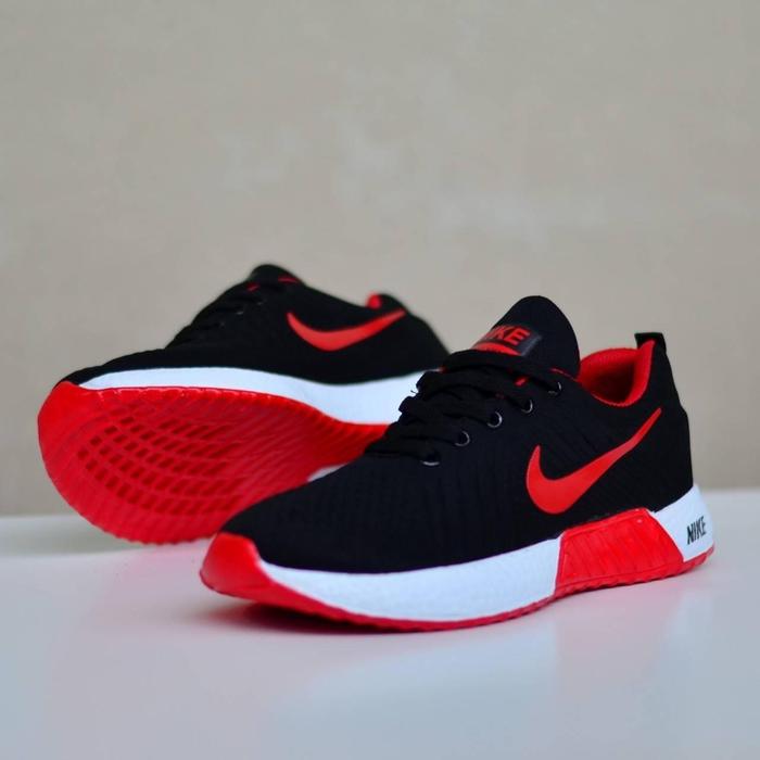 Gambar sepatu unisex olah raga Lari sekolah FF - Hitam merah, 42 dari A5 collection_NEW undefined Tokopedia