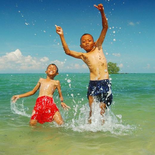 Gambar Paket Wisata Desa Laguna Resort Pulau Seribu - Anak-Tent, 2 Hari 1 Malam dari Endangered Store undefined Tokopedia