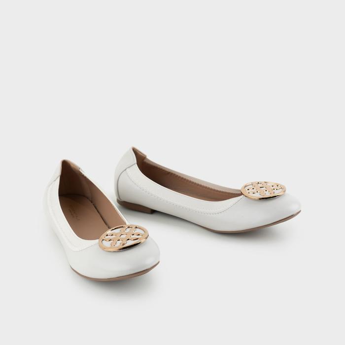 Gambar URBAN&CO Essentials Shoes Zhanita Black - WHITE, 41 dari URBAN&CO OFFICIAL undefined Tokopedia