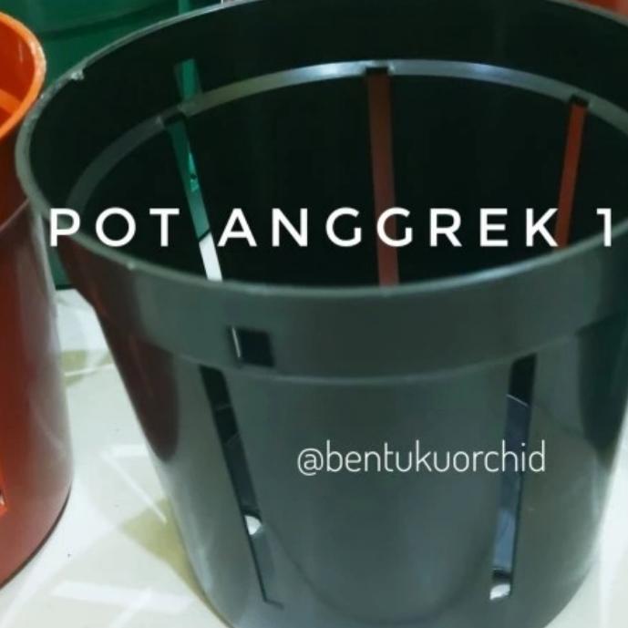 Gambar Pot Anggrek GMP Garis Diameter 15 cm x 13 cm/Pot Berlubang/Pot Anggrek - Hitam dari Bentuku Orchid undefined Tokopedia