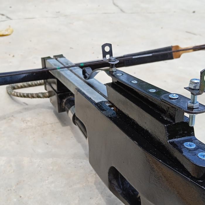 Gambar Crossbow Busur Silang pendek - Hitam dari Arbalesia undefined Tokopedia