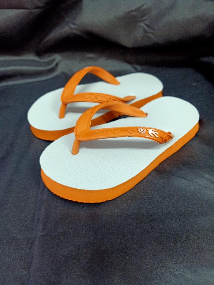Gambar Sandal japit karet anak SUN SWALLOW 6.5 7 - Oranye, 7 dari Moro seneng bratang undefined Tokopedia